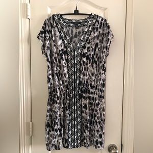 Alfani woman’s black and white print a-line midi dress size medium